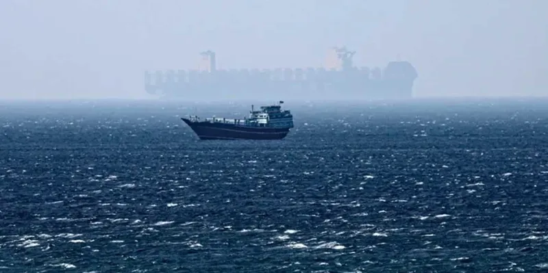 Irán eleva la tensión global y reafirma control absoluto sobre el estrecho de Ormuz