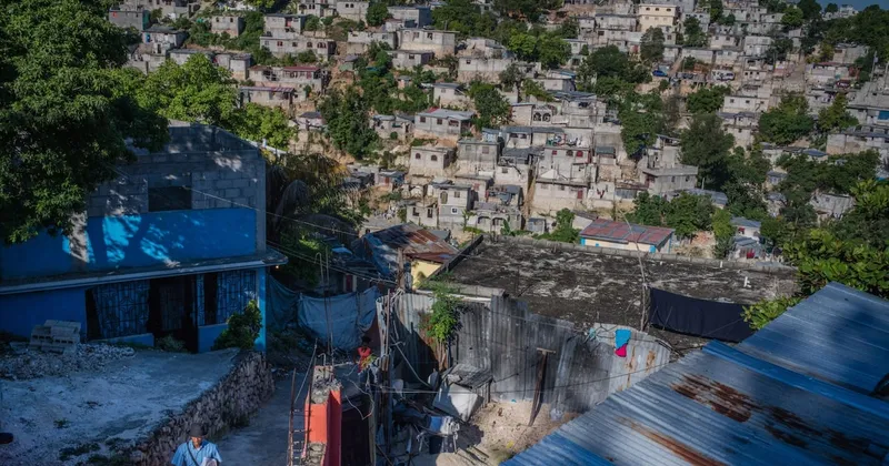 Cinco soldados de El Salvador desaparecen tras una emboscada de pandilleros en Haití