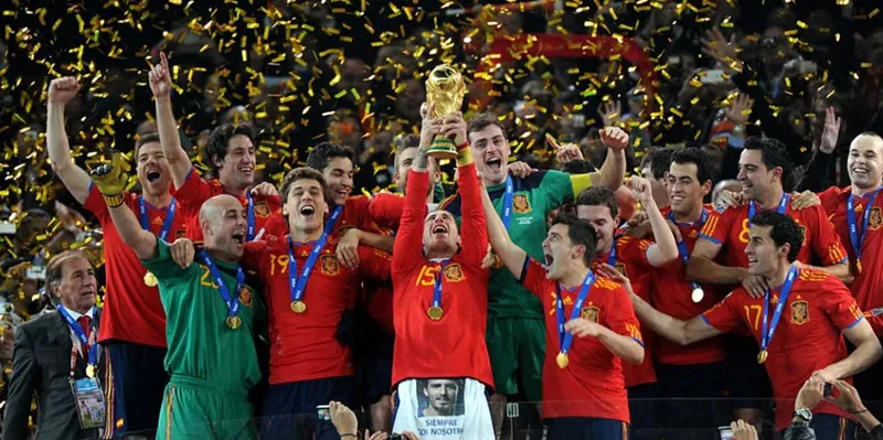 Las coincidencias que dividen al fútbol: ¿puede España repetir la historia de 2010?