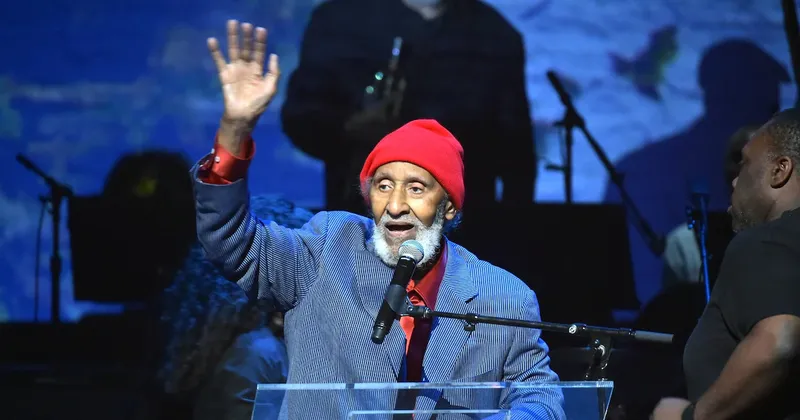 Muere Sonny Rollins, gigante del saxofón y leyenda del jazz, a los 95 años