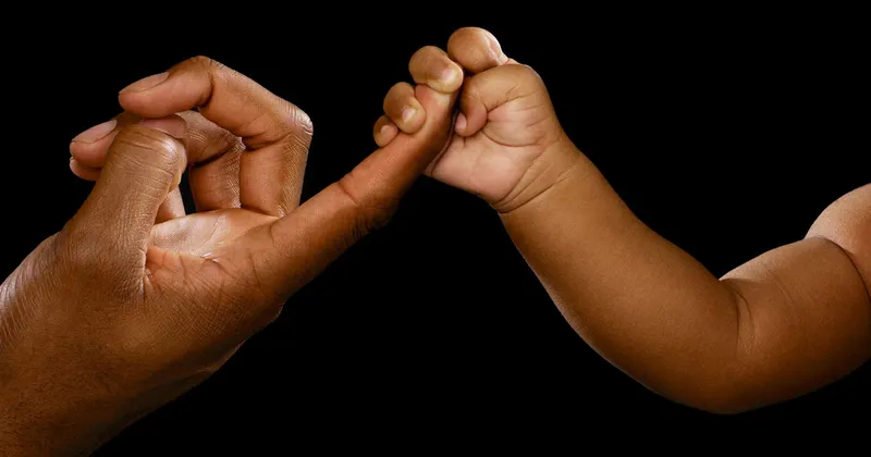 Madres negras con hijos pequeños abandonan el mercado laboral a un ritmo alarmante: ¿por qué?