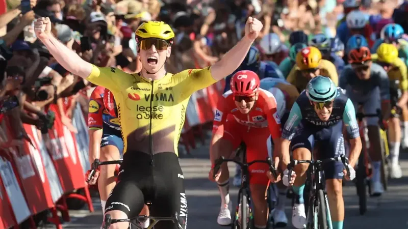 Brennan impone su ley al sprint y Pogacar sigue de líder de La Vuelta