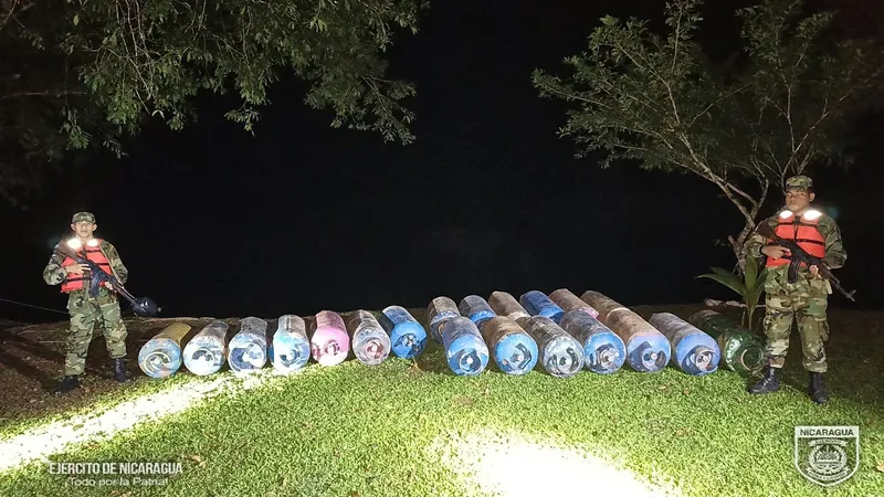 Destacamento Militar Sur asesta golpe a la minería ilegal y frustra contrabando de gas hacia Costa Rica