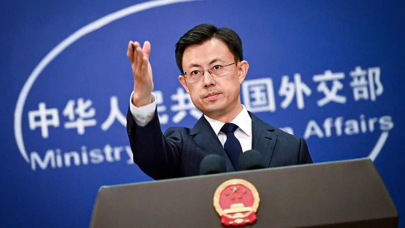 China desafía a EEUU y rechaza presión del G20 por su superávit comercial
