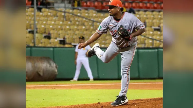 Carlos Rodríguez volverá a la Liga Invernal Dominicana