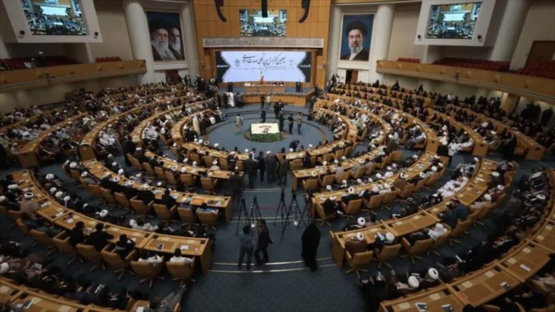 Clérigo iraní a países islámicos: Planes de EEUU-Israel no se centran en Irán