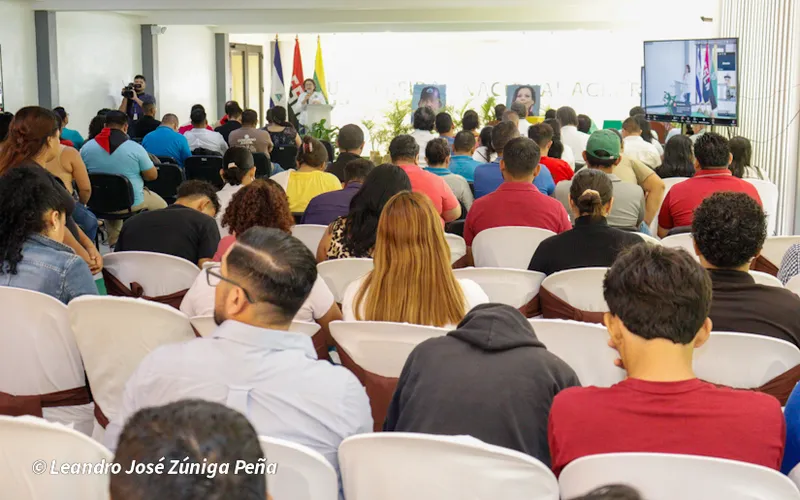 Congreso de Biotecnología Vegetal de la UNA destaca rendimiento agrícola y sostenibilidad