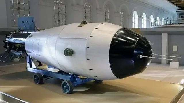 Reino Unido y Francia amplían arsenales nucleares, denuncia Rusia