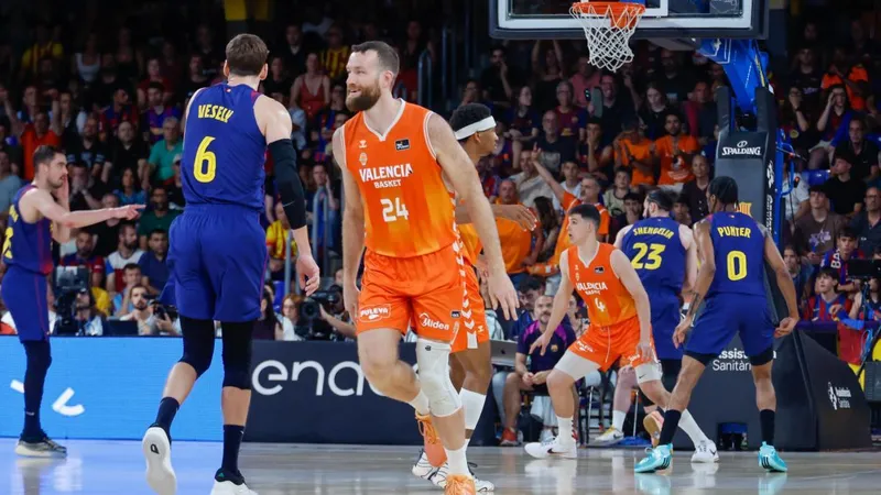 84-108: El Barça se inclina ante un Valencia campeón