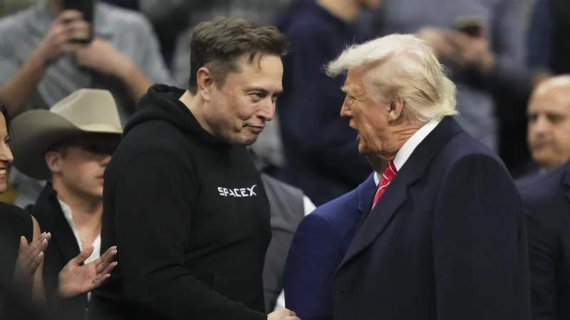 ¿Quién restringe Starlink en Ucrania? Los reportes sobre el papel de Musk contradicen las palabras de Trump