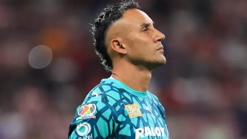Keylor Navas enciende el debate en el banquillo de la selección de Costa Rica
