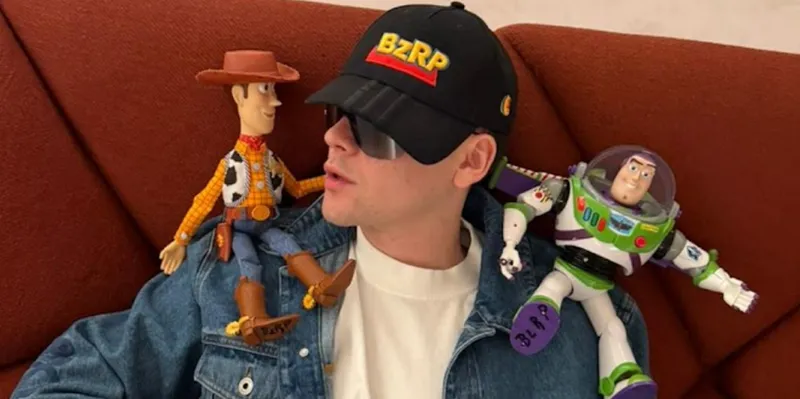 De las sesiones virales a Pixar: Bizarrap cumple un sueño y llega a Toy...