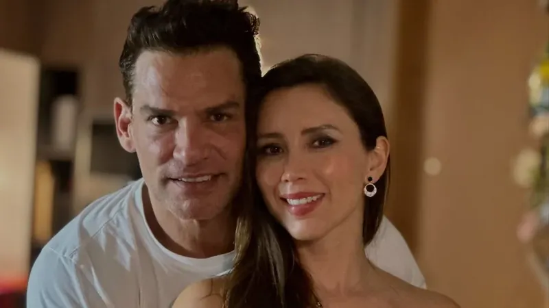 Cristián de la Fuente, enamorado, presenta a su novia ante las cámaras: ‘Ella me recogió del suelo’