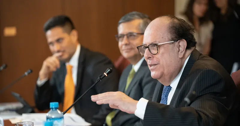 Diez presidentes, un banquero central: cómo ha logrado Velarde consolidar su influencia en Perú