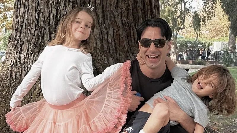 La tierna reacción de Ricky Martin a una publicación de Jwan Yosef con su hijo Renn