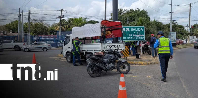 Exceso de velocidad provoca aparatoso accidente en la Rotonda Centroamérica
