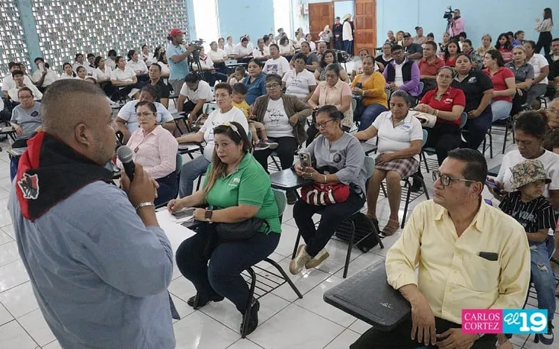 Managua celebra encuentro departamental de alfabetizadores