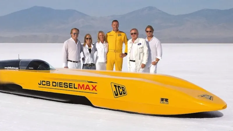 El Hydromax de JCB ya superó los 590 km/h con hidrógeno: ahora va por un récord mundial de la FIA
