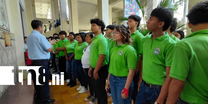 Estudiantes descubren los fósiles que cuentan la historia prehistórica de Nicaragua