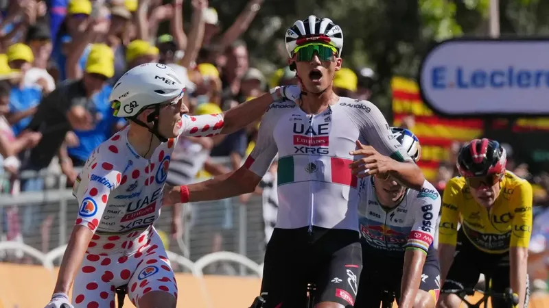 ¿Y si sí? Mexicano Isaac del Toro hace historia, gana segunda etapa del Tour de France y manda apoyo al Tri