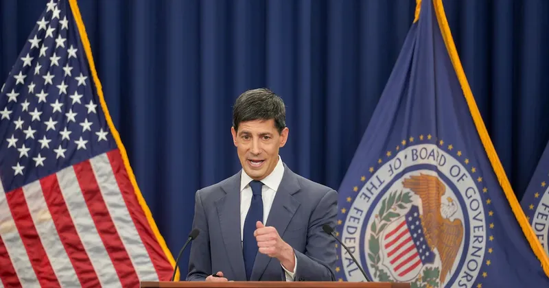 Kevin Warsh evalúa reducir el número de reuniones de la Fed, según NYT