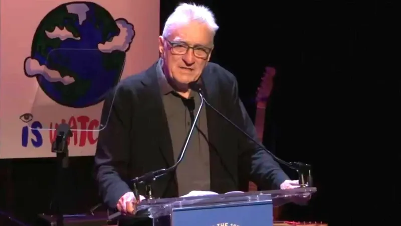 Robert De Niro: "Amar a nuestro país empieza a sonar como si una persona maltratada dijera que ama a su agresor"