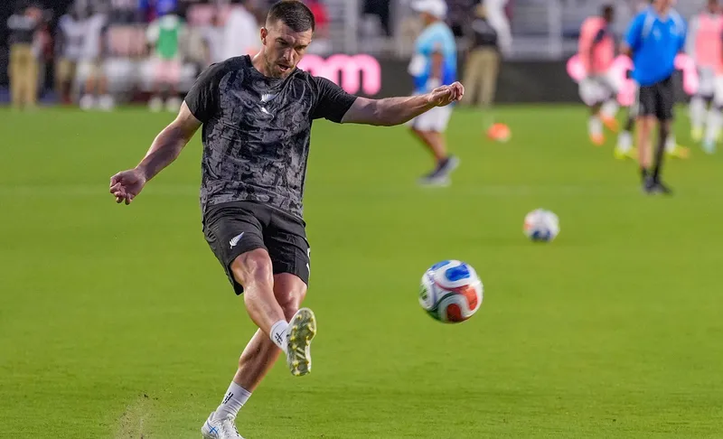 Tim Payne ya llegó a Paraguay para reportar con el Olimpia
