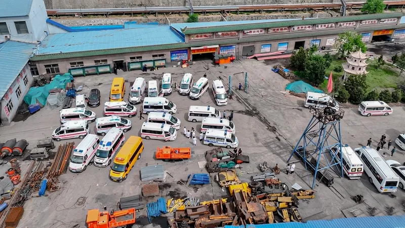 Tragedia en mina de carbón de China deja decenas de muertos