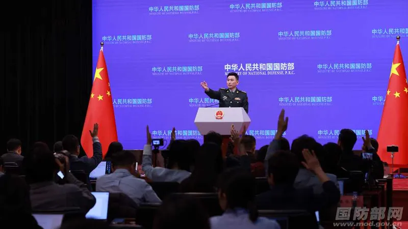 China insta a Japón a que deje de exagerar la llamada "amenaza de seguridad de los países vecinos"