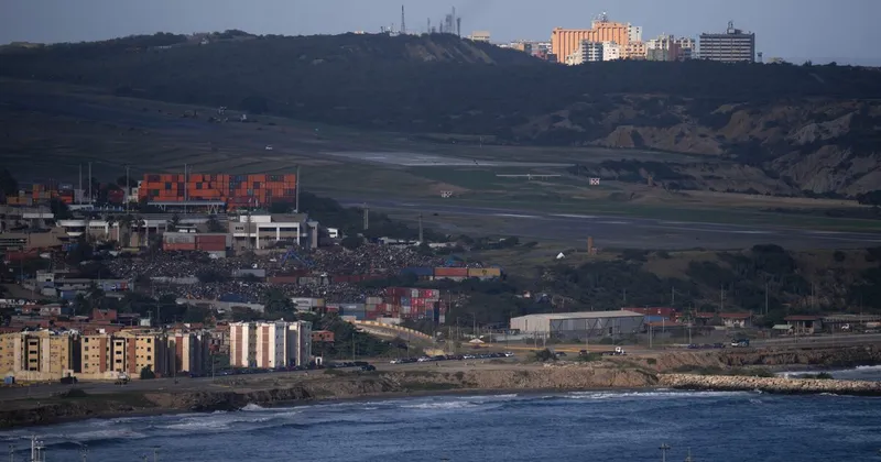 Las operaciones en el principal aeropuerto de Venezuela se podrían reactivar con carpas provisionales