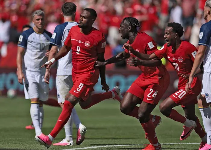 Canadá logra punto histórico ante Bosnia en el inicio de su Mundial