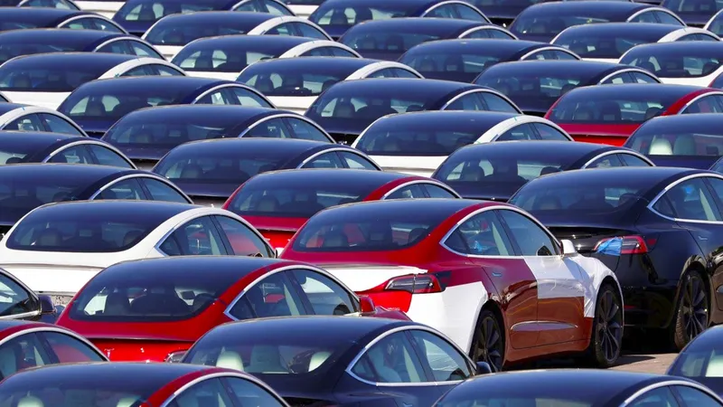 Dos cifras revelan hasta qué punto España y China avanzan a velocidades opuestas en la industria del coche eléctrico