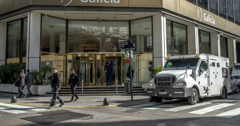 Milei lucha por reactivar el crédito privado pero bancos aún priorizan liquidez con deuda pública