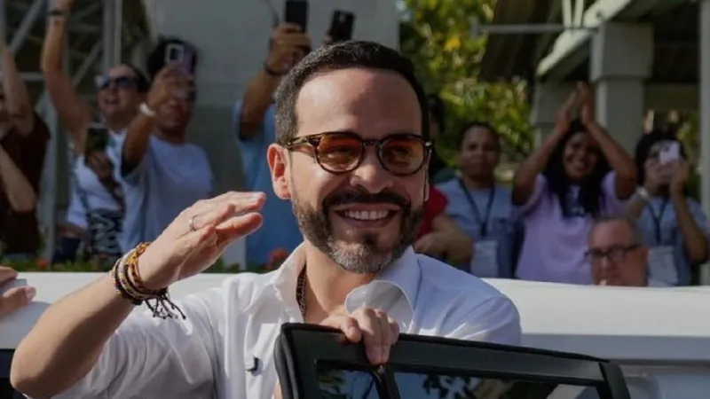 De la Espriella promete “nuevo rumbo” tras la elección más reñida en Colombia