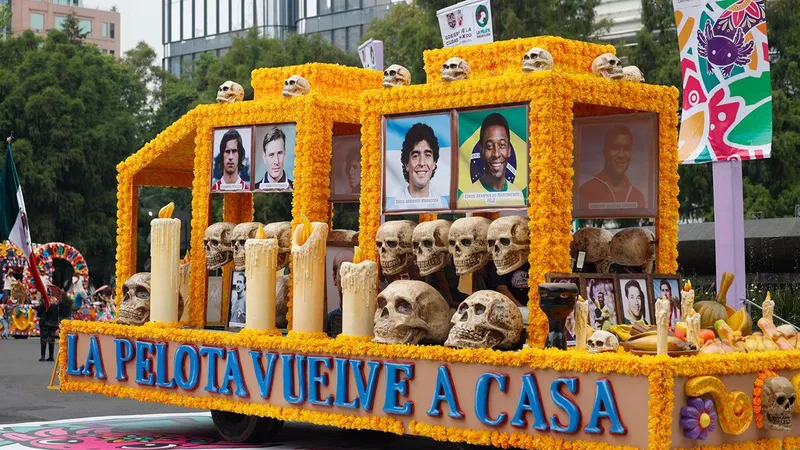 La Ciudad de Mexico se anota otro 'golazo' con el desfile mundialista