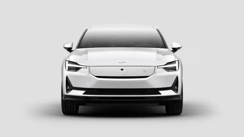 No es fácil mejorar lo bueno: el nuevo Polestar 2 será un coche eléctrico con más personalidad en el diseño y con un marcado espíritu premium