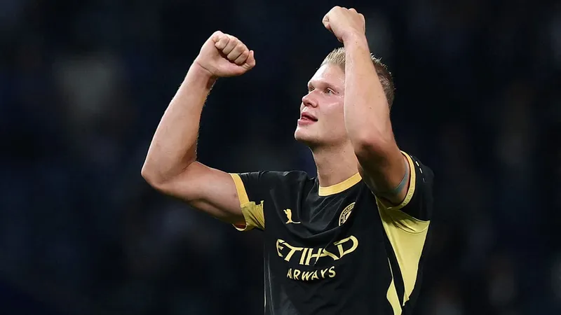 Primer doblete de Erling Haaland y victoria para el Manchester City