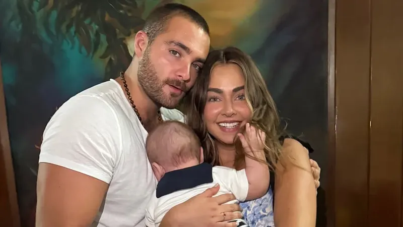 Carlos Said y Claudia Martín celebran su primer aniversario de bodas con un doble motivo de alegría