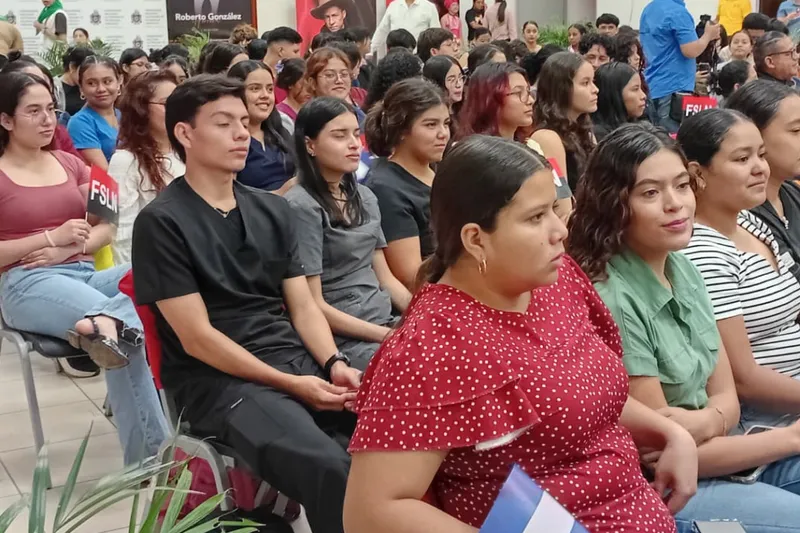 UNAN-Managua promueve idioma y cultura con festival ruso