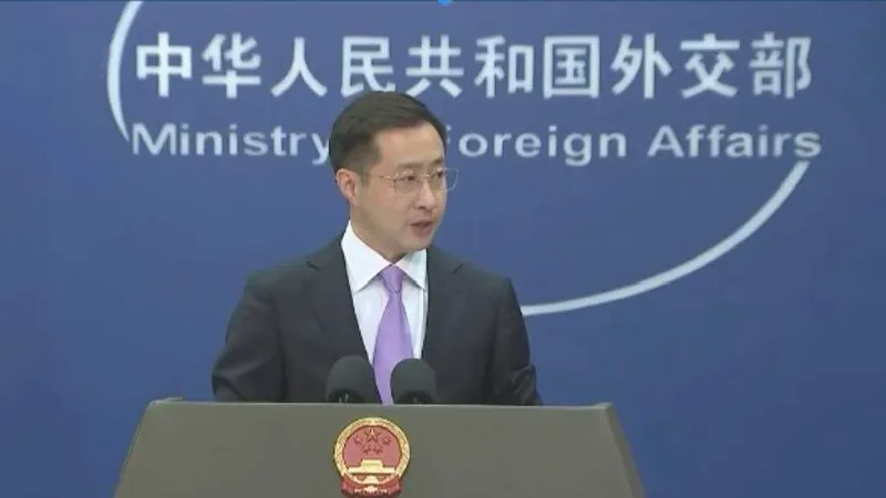 China se opone a las sanciones secundarias de EE. UU. contra Irán, y pide diálogo mientras defiende sus intereses