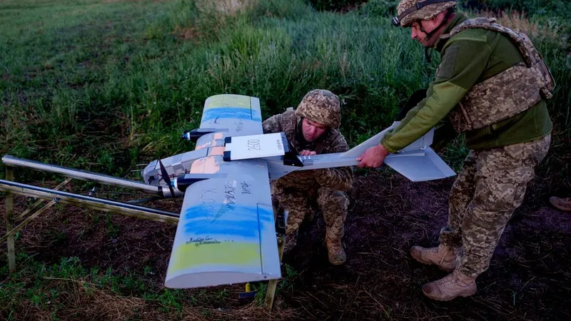 Los drones ucranianos se vuelven un blanco fácil para Rusia tras las limitaciones Starlink, reportan medios