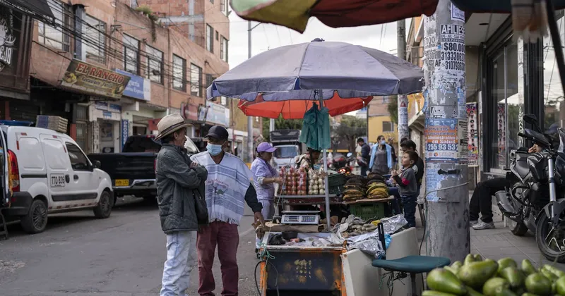 Salario mínimo 2027 en Colombia: estas son las claves de la negociación que comienza en noviembre