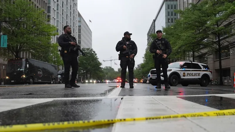 Decenas de disparos frente a la Casa Blanca (VIDEOS)
