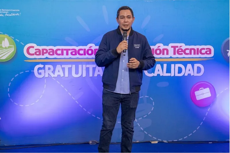Estudiantes técnicos participaron en festival bilingüe 2026
