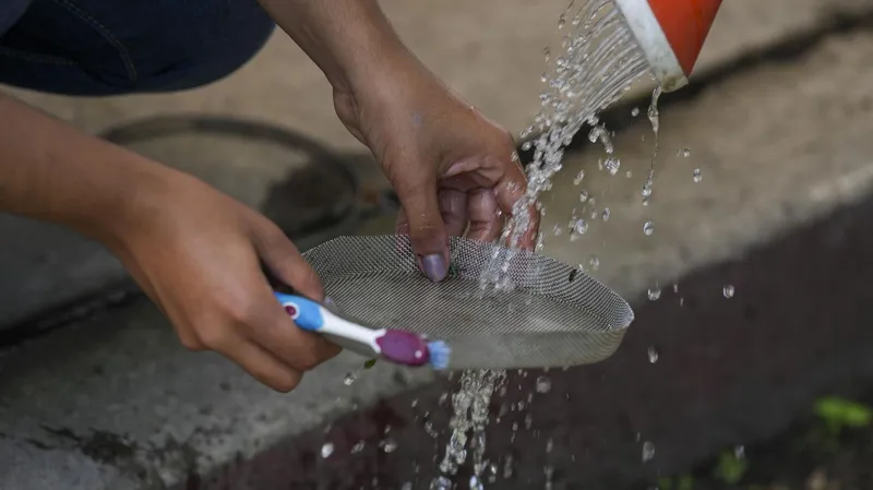 "Una gestión tóxica de agua": ¿qué causa la contaminación hídrica en una de las ciudades más importantes de México?