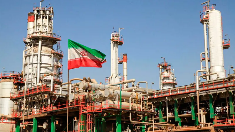 Bloqueo de Estados Unidos no frena exportaciones de petróleo de Irán