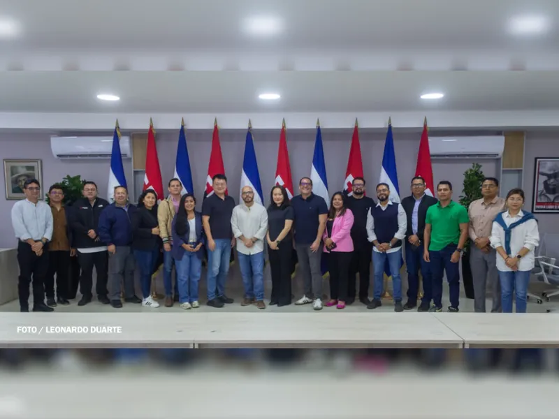 Hermanos Comunicadores del Grupo de Medios de China se reúnen con Coordinadores y Directores de Medios Sandinistas de Nicaragua
