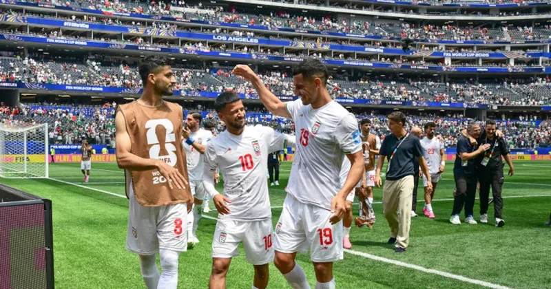 Estados Unidos concede un día más a la selección de fútbol de Irán antes del partido del Mundial