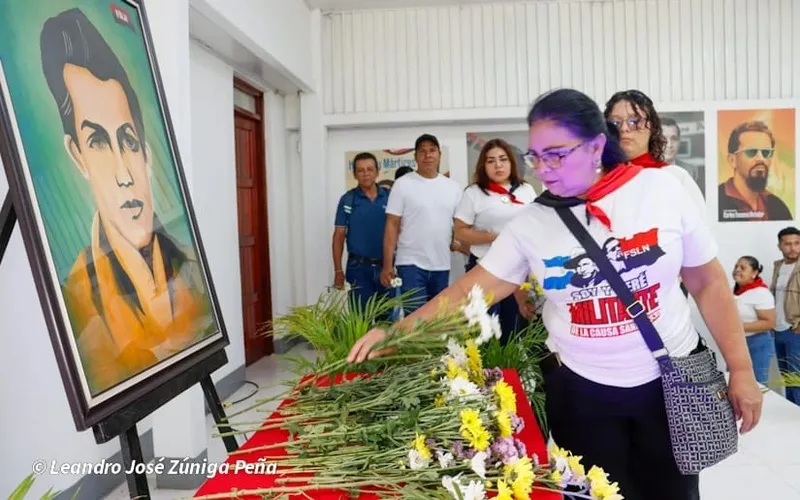 Rinden homenaje al maestro Ricardo Morales Avilés en su 87 aniversario de natalicio