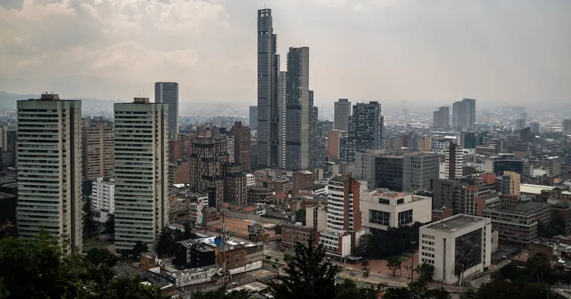 Inversión en Colombia se mantiene en mínimos históricos a pesar del crecimiento económico